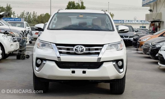 Buy Import Toyota Fortuner White Car in Import - Dubai in Dhufar Buy Import Toyota Fortuner White Car in Import - Dubai in Dhufar