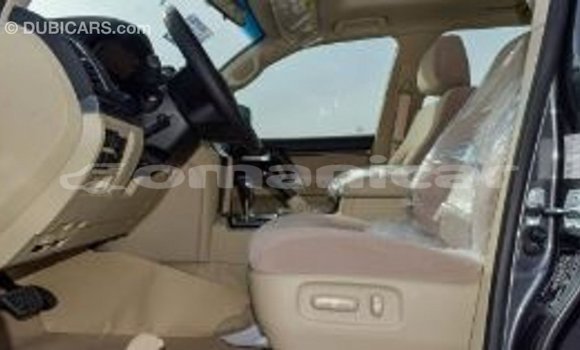 Buy Import Toyota Land Cruiser Other Car in Import - Dubai in Dhufar Buy Import Toyota Land Cruiser Other Car in Import - Dubai in Dhufar