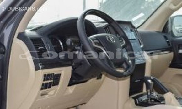 Buy Import Toyota Land Cruiser Other Car in Import - Dubai in Dhufar Buy Import Toyota Land Cruiser Other Car in Import - Dubai in Dhufar
