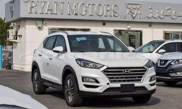 Buy Import Hyundai Tucson White Car in Import - Dubai in Dhufar Buy Import Hyundai Tucson White Car in Import - Dubai in Dhufar