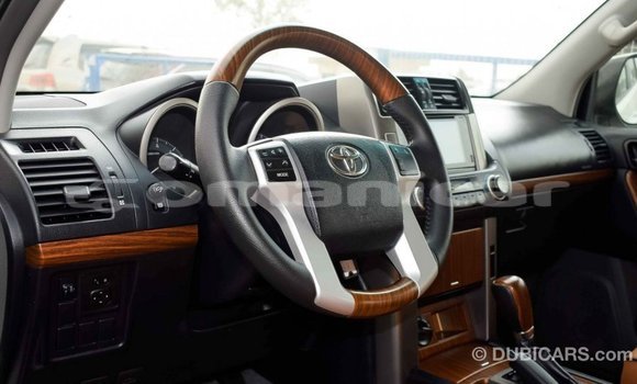 Buy Import Toyota Prado White Car in Import - Dubai in Dhufar Buy Import Toyota Prado White Car in Import - Dubai in Dhufar