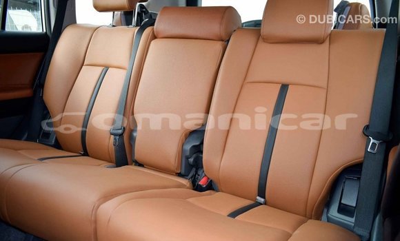 Buy Import Toyota Prado White Car in Import - Dubai in Dhufar Buy Import Toyota Prado White Car in Import - Dubai in Dhufar