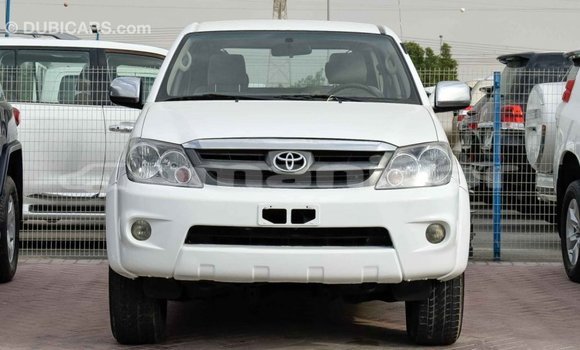 Buy Import Toyota Fortuner White Car in Import - Dubai in Dhufar Buy Import Toyota Fortuner White Car in Import - Dubai in Dhufar