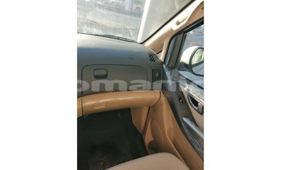 Buy Import Hyundai Accent White Car in Import - Dubai in Dhufar Buy Import Hyundai Accent White Car in Import - Dubai in Dhufar