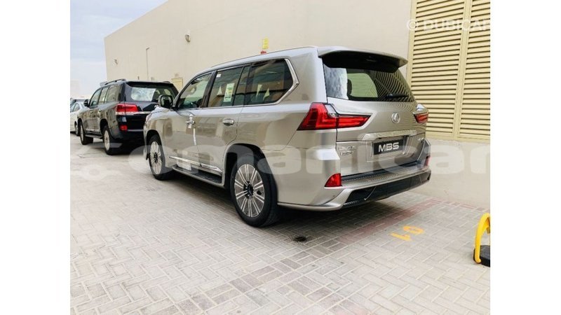 Big with watermark lexus lx dhufar import dubai 3372