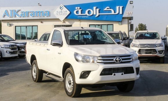 Buy Import Toyota Hilux White Car in Import - Dubai in Dhufar Buy Import Toyota Hilux White Car in Import - Dubai in Dhufar