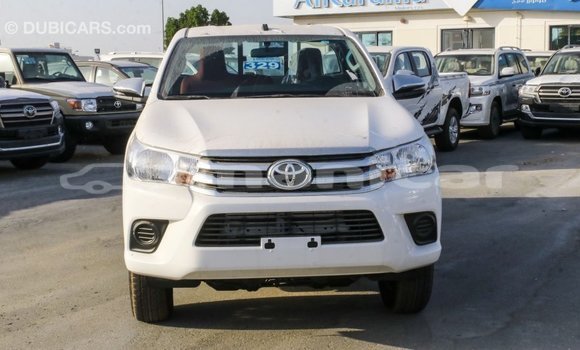 Buy Import Toyota Hilux White Car in Import - Dubai in Dhufar Buy Import Toyota Hilux White Car in Import - Dubai in Dhufar