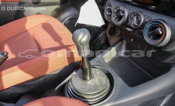 Buy Import Toyota Hilux White Car in Import - Dubai in Dhufar Buy Import Toyota Hilux White Car in Import - Dubai in Dhufar