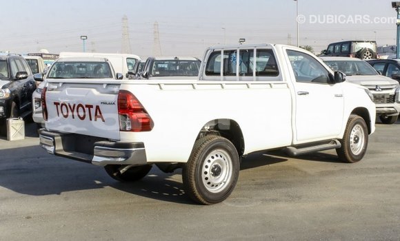 Buy Import Toyota Hilux White Car in Import - Dubai in Dhufar Buy Import Toyota Hilux White Car in Import - Dubai in Dhufar