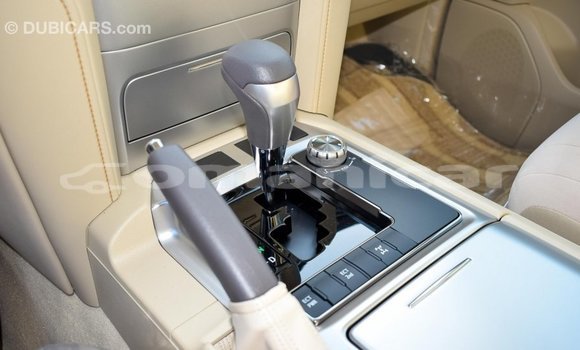 Buy Import Toyota Land Cruiser Black Car in Import - Dubai in Dhufar Buy Import Toyota Land Cruiser Black Car in Import - Dubai in Dhufar