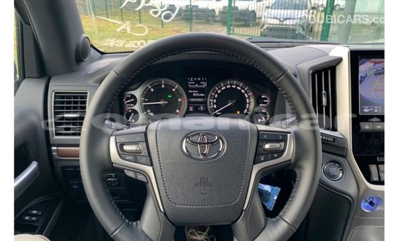 Buy Import Toyota Land Cruiser Other Car in Import - Dubai in Dhufar Buy Import Toyota Land Cruiser Other Car in Import - Dubai in Dhufar
