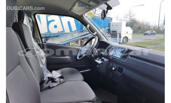 Buy Import Toyota Hiace White Car in Import - Dubai in Dhufar Buy Import Toyota Hiace White Car in Import - Dubai in Dhufar