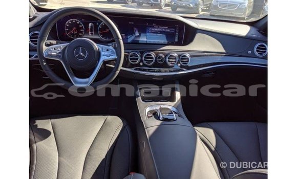 Buy Import Mercedes-Benz 190 Black Car in Import - Dubai in Dhufar Buy Import Mercedes-Benz 190 Black Car in Import - Dubai in Dhufar