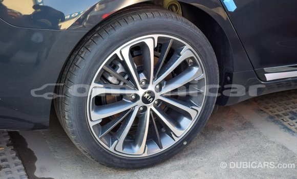 Buy Import Kia Cadenza Other Car in Import - Dubai in Dhufar
