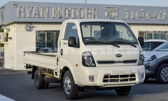 Buy Import Kia Carens White Car in Import - Dubai in Dhufar Buy Import Kia Carens White Car in Import - Dubai in Dhufar