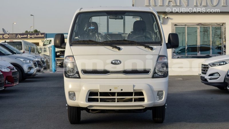 Big with watermark kia carens dhufar import dubai 3403