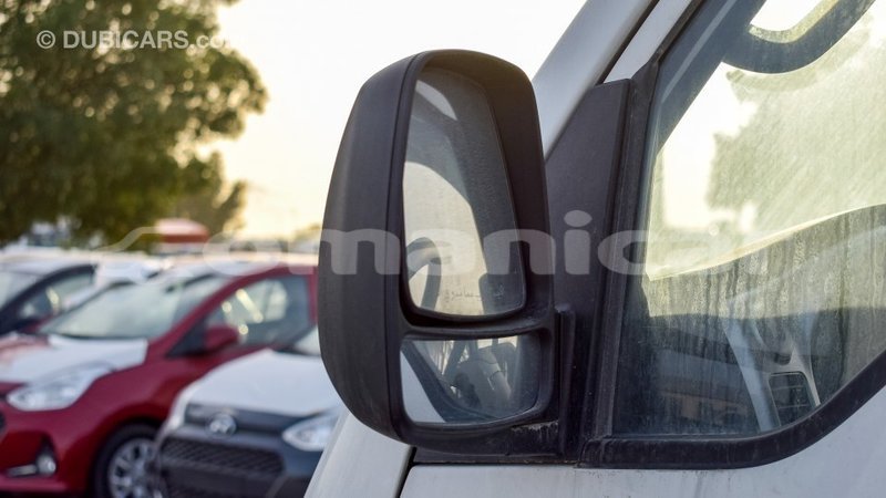Big with watermark kia carens dhufar import dubai 3403