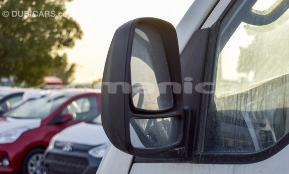 Buy Import Kia Carens White Car in Import - Dubai in Dhufar Buy Import Kia Carens White Car in Import - Dubai in Dhufar