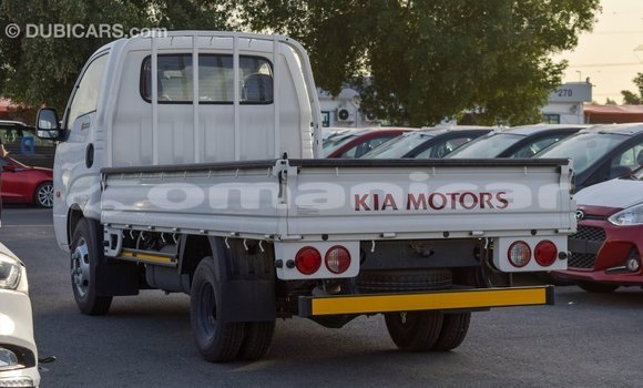 Buy Import Kia Carens White Car in Import - Dubai in Dhufar Buy Import Kia Carens White Car in Import - Dubai in Dhufar