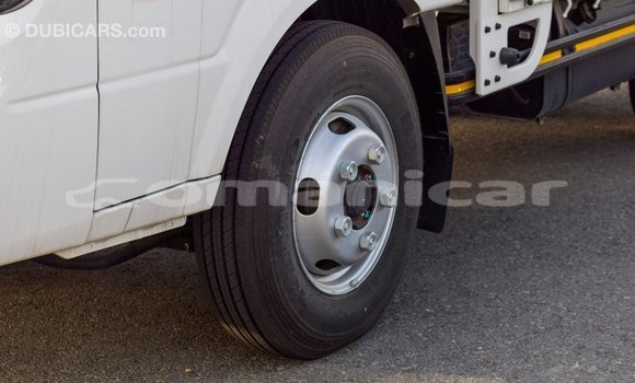 Buy Import Kia Carens White Car in Import - Dubai in Dhufar Buy Import Kia Carens White Car in Import - Dubai in Dhufar