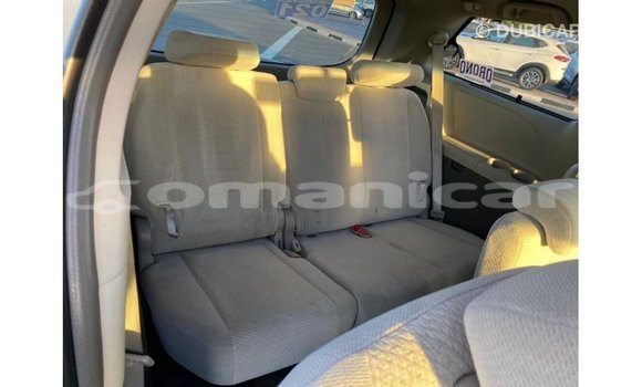 Buy Import Toyota Sienna Other Car in Import - Dubai in Dhufar Buy Import Toyota Sienna Other Car in Import - Dubai in Dhufar