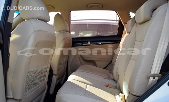 Buy Import Kia Sorento White Car in Import - Dubai in Dhufar Buy Import Kia Sorento White Car in Import - Dubai in Dhufar