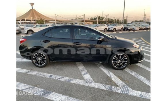 Buy Import Toyota Corolla Black Car in Import - Dubai in Dhufar Buy Import Toyota Corolla Black Car in Import - Dubai in Dhufar