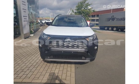 Buy Import Toyota 4Runner Other Car in Import - Dubai in Dhufar Buy Import Toyota 4Runner Other Car in Import - Dubai in Dhufar