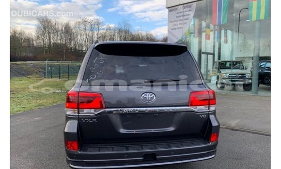 Buy Import Toyota Land Cruiser Black Car in Import - Dubai in Dhufar Buy Import Toyota Land Cruiser Black Car in Import - Dubai in Dhufar