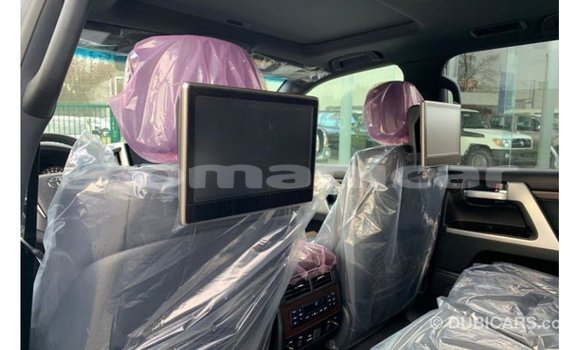 Buy Import Toyota Land Cruiser Black Car in Import - Dubai in Dhufar Buy Import Toyota Land Cruiser Black Car in Import - Dubai in Dhufar