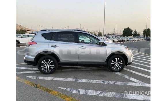 Buy Import Toyota 4Runner Other Car in Import - Dubai in Dhufar Buy Import Toyota 4Runner Other Car in Import - Dubai in Dhufar
