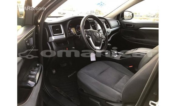 Buy Import Toyota Highlander Black Car in Import - Dubai in Dhufar Buy Import Toyota Highlander Black Car in Import - Dubai in Dhufar
