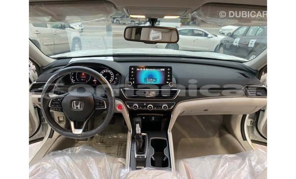 Buy Import Honda Accord White Car in Import - Dubai in Dhufar Buy Import Honda Accord White Car in Import - Dubai in Dhufar
