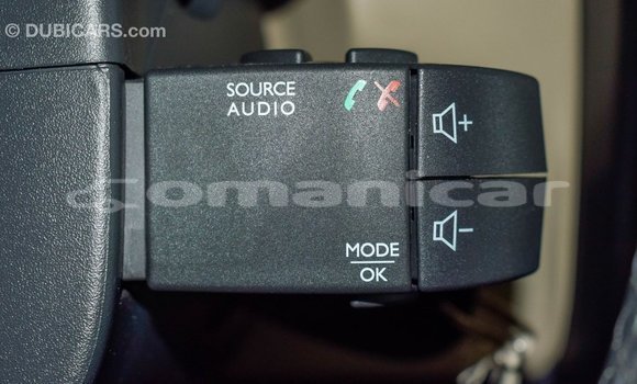 Buy Import Renault Duster White Car in Import - Dubai in Dhufar Buy Import Renault Duster White Car in Import - Dubai in Dhufar