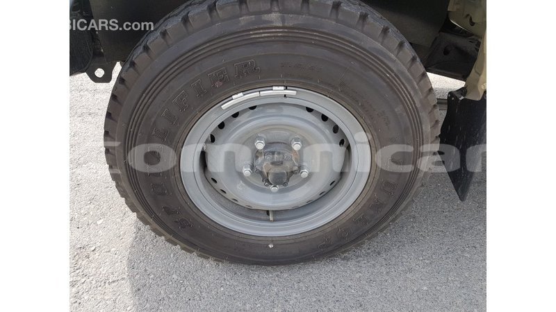 Big with watermark toyota land cruiser dhufar import dubai 3443