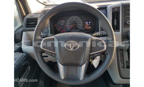Buy Import Toyota Hiace White Car in Import - Dubai in Dhufar Buy Import Toyota Hiace White Car in Import - Dubai in Dhufar