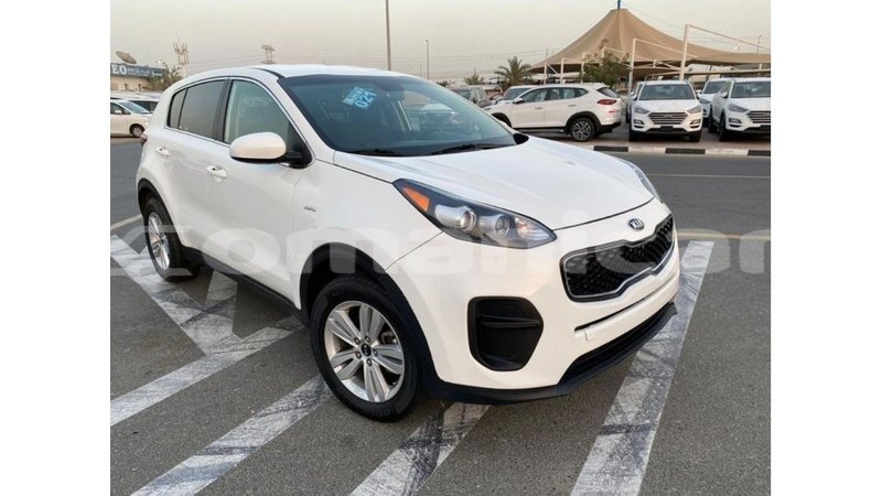 Big with watermark kia sportage dhufar import dubai 3447
