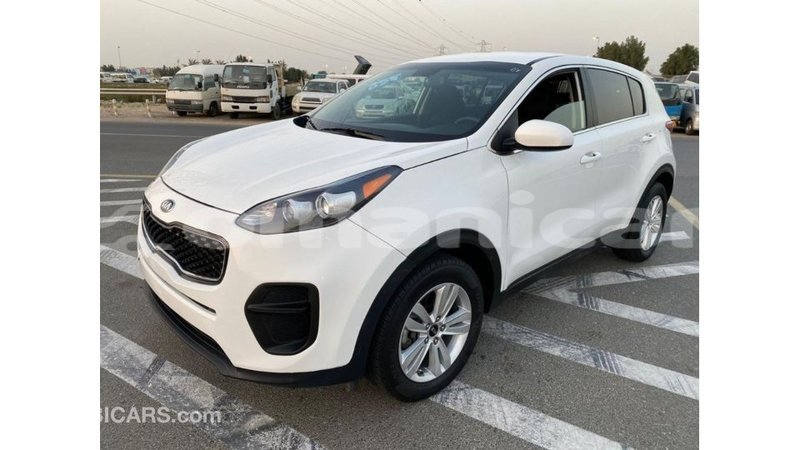 Big with watermark kia sportage dhufar import dubai 3447