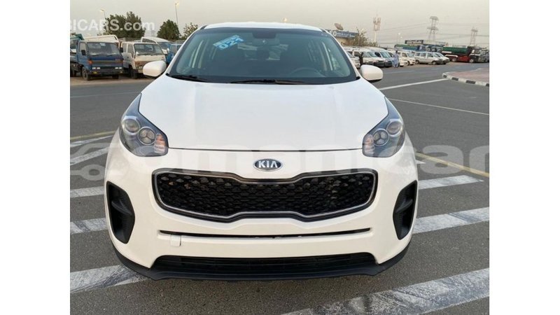 Big with watermark kia sportage dhufar import dubai 3447