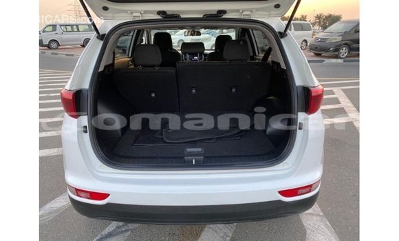 Buy Import Kia Sportage White Car in Import - Dubai in Dhufar Buy Import Kia Sportage White Car in Import - Dubai in Dhufar