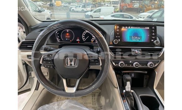 Buy Import Honda Accord White Car in Import - Dubai in Dhufar Buy Import Honda Accord White Car in Import - Dubai in Dhufar
