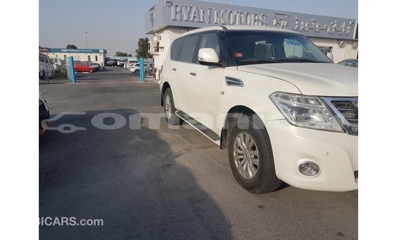 Buy Import Nissan Patrol White Car in Import - Dubai in Dhufar Buy Import Nissan Patrol White Car in Import - Dubai in Dhufar