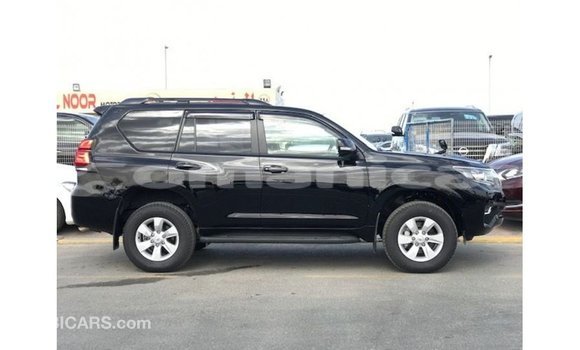 Buy Import Toyota Prado Black Car in Import - Dubai in Dhufar Buy Import Toyota Prado Black Car in Import - Dubai in Dhufar