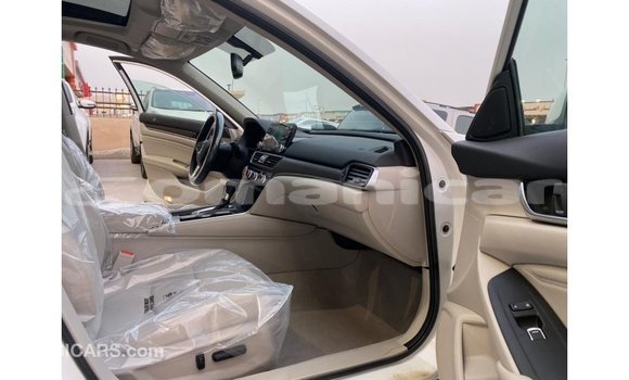 Buy Import Honda Accord White Car in Import - Dubai in Dhufar Buy Import Honda Accord White Car in Import - Dubai in Dhufar
