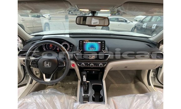 Buy Import Honda Accord White Car in Import - Dubai in Dhufar Buy Import Honda Accord White Car in Import - Dubai in Dhufar