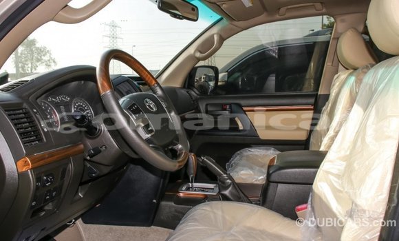 Buy Import Toyota Land Cruiser Other Car in Import - Dubai in Dhufar Buy Import Toyota Land Cruiser Other Car in Import - Dubai in Dhufar
