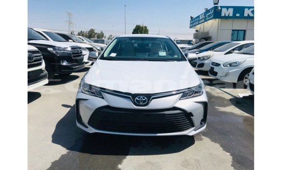 Buy Import Toyota Corolla White Car in Import - Dubai in Dhufar Buy Import Toyota Corolla White Car in Import - Dubai in Dhufar