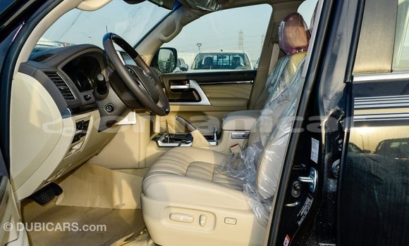 Buy Import Toyota Land Cruiser Black Car in Import - Dubai in Dhufar Buy Import Toyota Land Cruiser Black Car in Import - Dubai in Dhufar