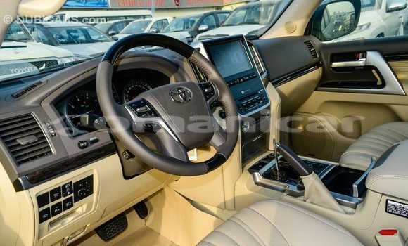 Buy Import Toyota Land Cruiser Black Car in Import - Dubai in Dhufar Buy Import Toyota Land Cruiser Black Car in Import - Dubai in Dhufar