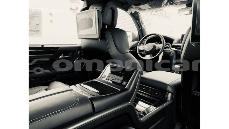 Big with watermark lexus lx dhufar import dubai 3481